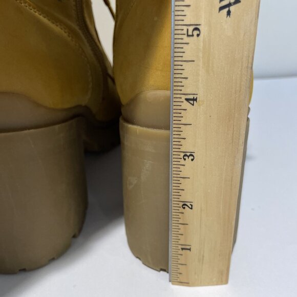 VTG Y2K Nine West Lace-Up Lug Sole Combat Boots Size 11M Beige Chunky Retro - Picture 5 of 12